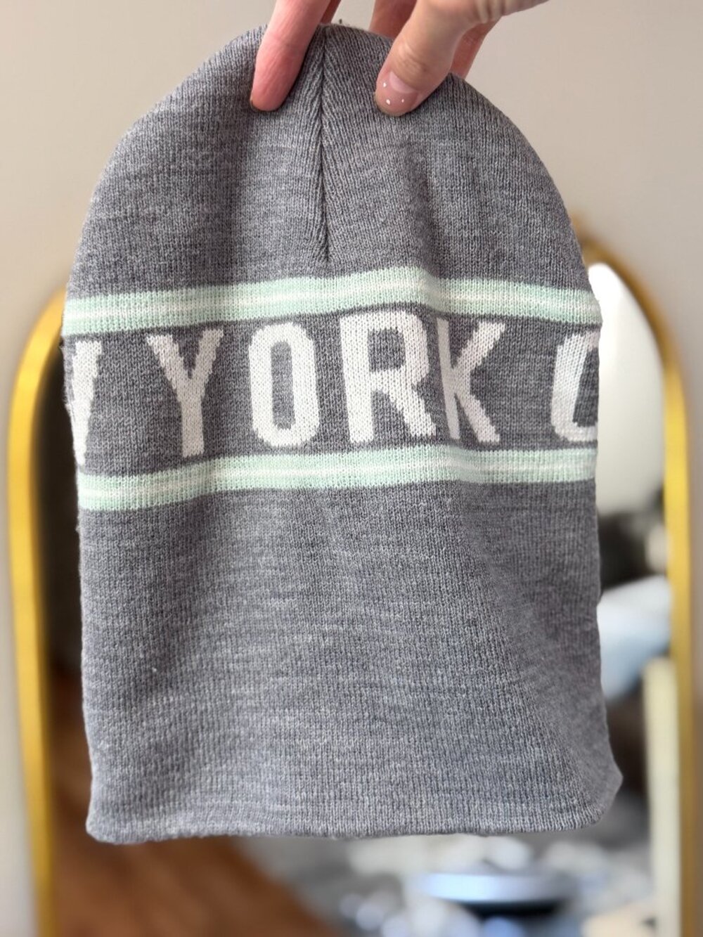 American Eagle NYC New York City Gray Knit Beanie | One Size